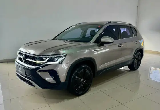 VOLKSWAGEN TAOS 1.4 250 TSI TOTAL FLEX HIGHLINE AUTOMÁTICO