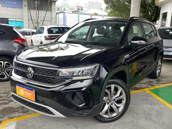 VOLKSWAGEN-TAOS-2021