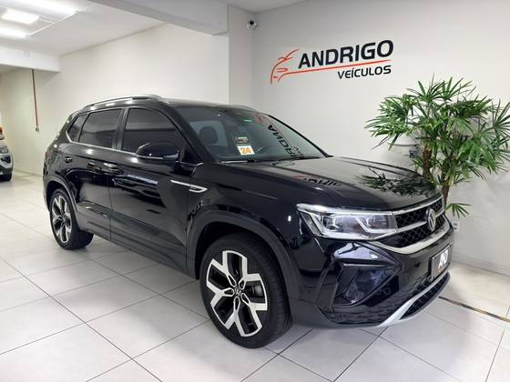 VOLKSWAGEN TAOS 1.4 250 TSI TOTAL FLEX HIGHLINE AUTOMÁTICO