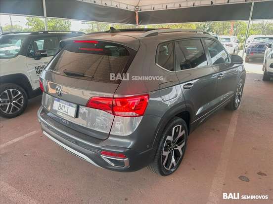 VOLKSWAGEN-TAOS-1.4 250 TSI TOTAL FLEX HIGHLINE AUTOMÁTICO VOLKSWAGEN-TAOS-2024