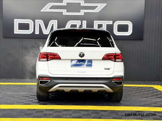 VOLKSWAGEN-TAOS-1.4 250 TSI TOTAL FLEX HIGHLINE AUTOMÁTICO VOLKSWAGEN-TAOS-2024