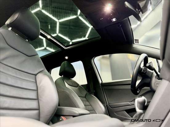 VOLKSWAGEN-TAOS-2024