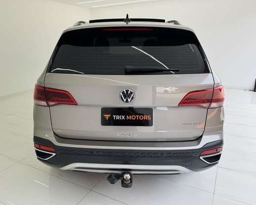 VOLKSWAGEN-TAOS-2022