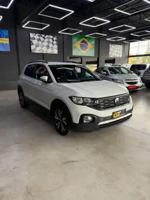 VOLKSWAGEN-T-CROSS-2022