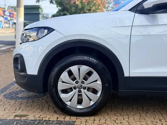 VOLKSWAGEN-T-CROSS-2023