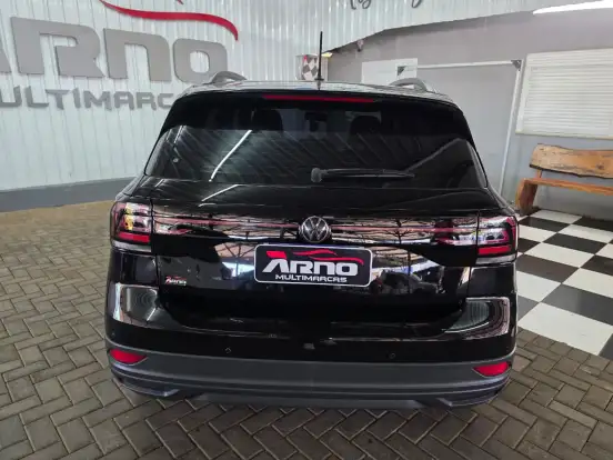VOLKSWAGEN-T-CROSS-2022