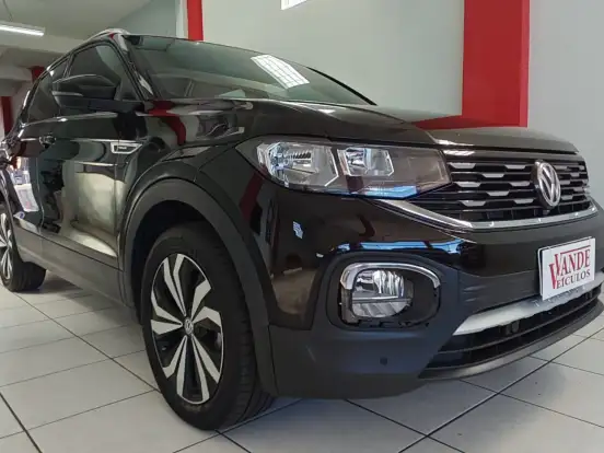 VOLKSWAGEN-T-CROSS-1.4 250 TSI TOTAL FLEX HIGHLINE AUTOMÁTICO VOLKSWAGEN-T-CROSS-2021