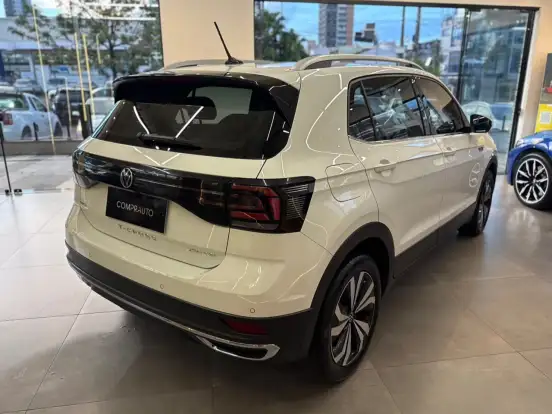 VOLKSWAGEN-T-CROSS-1.4 250 TSI TOTAL FLEX HIGHLINE AUTOMÁTICO VOLKSWAGEN-T-CROSS-2024
