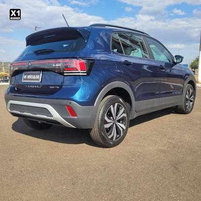 VOLKSWAGEN-T-CROSS-2025