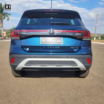 VOLKSWAGEN-T-CROSS-2025