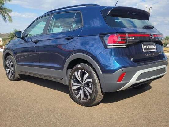 VOLKSWAGEN-T-CROSS-1.0 200 TSI TOTAL FLEX AUTOMÁTICO VOLKSWAGEN-T-CROSS-2025