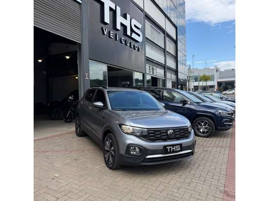 VOLKSWAGEN-T-CROSS-2023