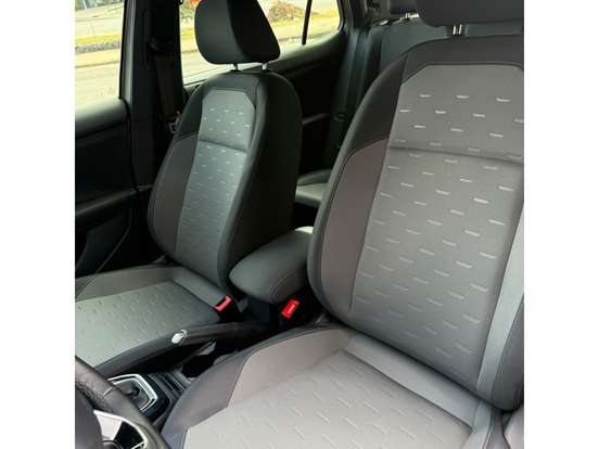 VOLKSWAGEN-T-CROSS-2023