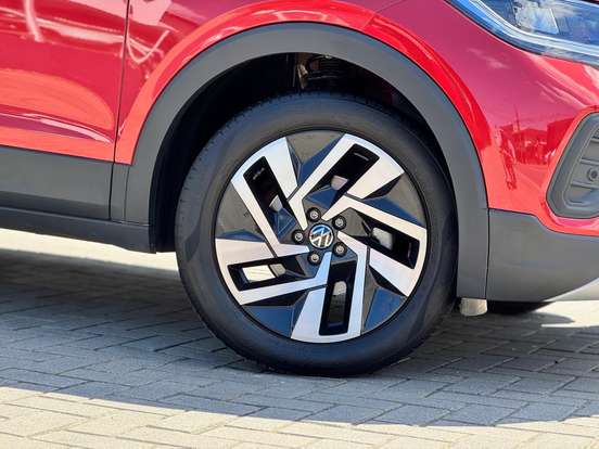 VOLKSWAGEN-T-CROSS-2024