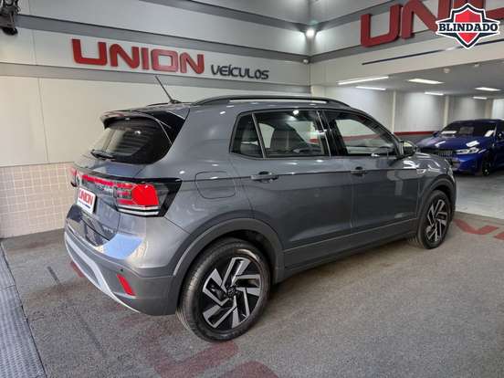 VOLKSWAGEN-T-CROSS-1.0 200 TSI TOTAL FLEX COMFORTLINE AUTOMÁTICO VOLKSWAGEN-T-CROSS-2025