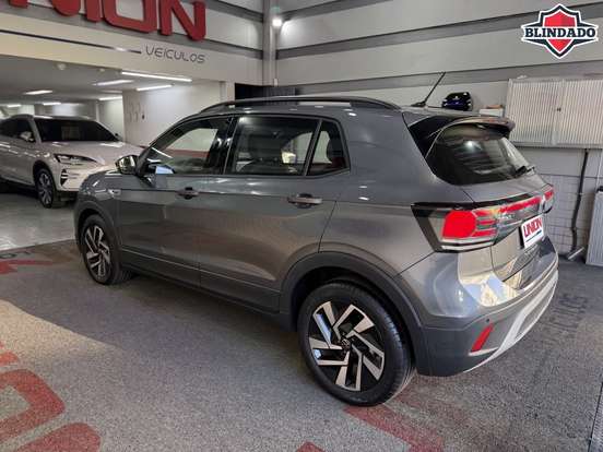 VOLKSWAGEN-T-CROSS-2025
