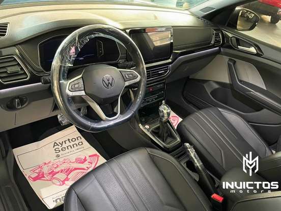 VOLKSWAGEN-T-CROSS-2024