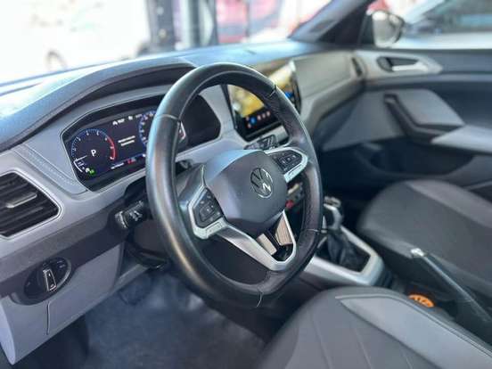 VOLKSWAGEN-T-CROSS-2024