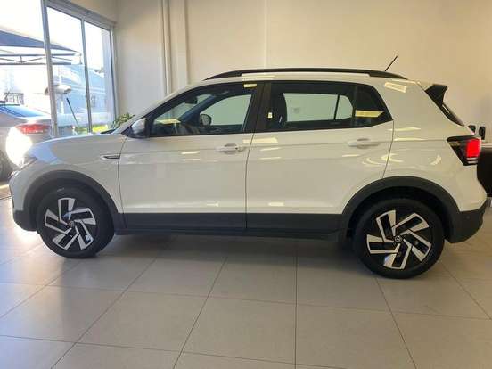 VOLKSWAGEN-T-CROSS-2024