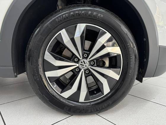 VOLKSWAGEN T-CROSS 1.0 200 TSI TOTAL FLEX SENSE AUTOMÁTICO