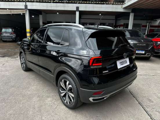 VOLKSWAGEN-T-CROSS-2022