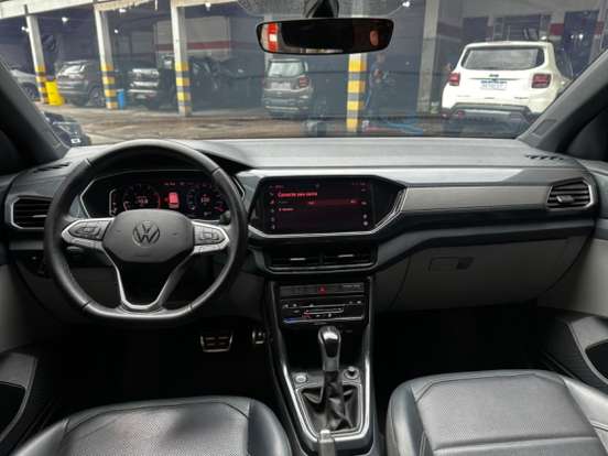 VOLKSWAGEN-T-CROSS-2022