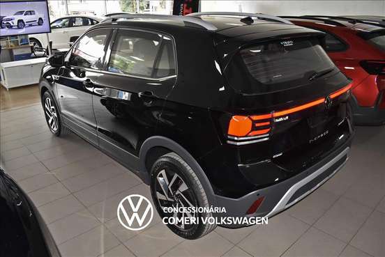 VOLKSWAGEN-T-CROSS-2026