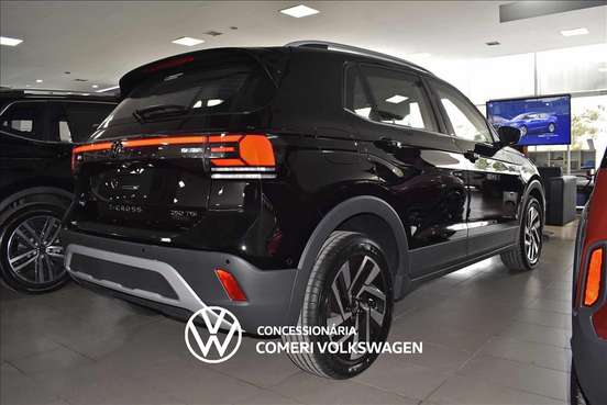 VOLKSWAGEN-T-CROSS-2026