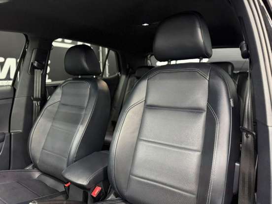 VOLKSWAGEN-T-CROSS-2023