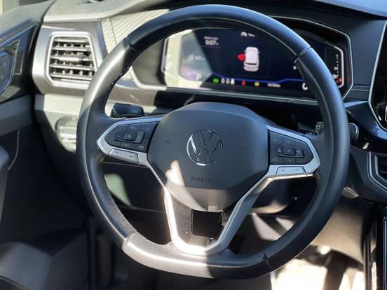 VOLKSWAGEN-T-CROSS-2024