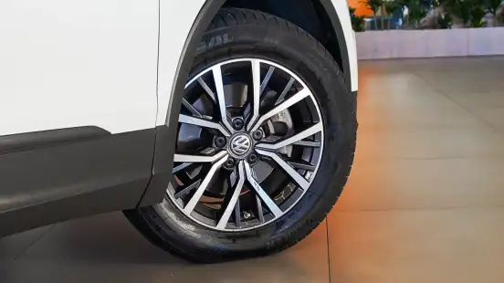 VOLKSWAGEN-TIGUAN-2019