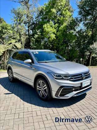 VOLKSWAGEN-TIGUAN-2024