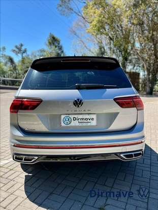 VOLKSWAGEN-TIGUAN-2024