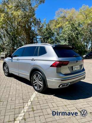 VOLKSWAGEN-TIGUAN-2.0 300 TSI GASOLINA ALLSPACE R-LINE AUTOMÁTICO VOLKSWAGEN-TIGUAN-2024