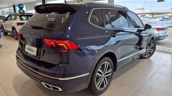 VOLKSWAGEN-TIGUAN-2024