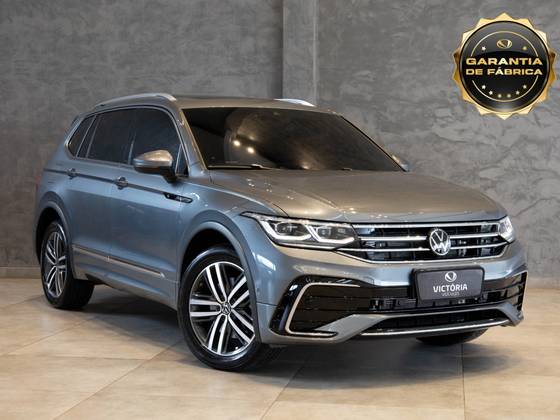 VOLKSWAGEN TIGUAN 2.0 300 TSI GASOLINA ALLSPACE R-LINE AUTOMÁTICO