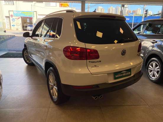 VOLKSWAGEN-TIGUAN-2.0 TSI 16V TURBO GASOLINA 4P TIPTRONIC VOLKSWAGEN-TIGUAN-2013