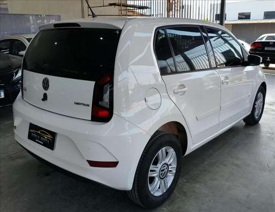 VOLKSWAGEN-UP-1.0 MPI MOVE UP 12V FLEX 4P AUTOMATIZADO VOLKSWAGEN-UP-2018