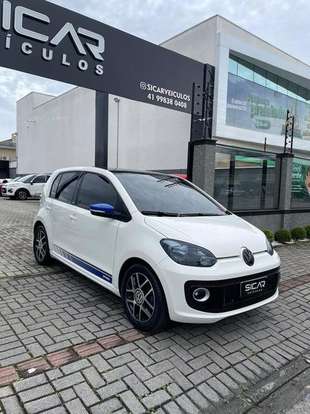VOLKSWAGEN-UP-2016