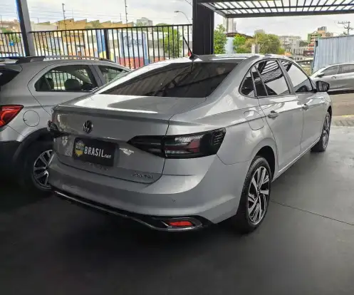 VOLKSWAGEN-VIRTUS-2023