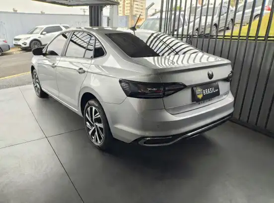 VOLKSWAGEN-VIRTUS-2023
