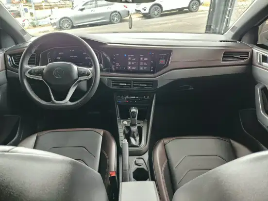 VOLKSWAGEN-VIRTUS-1.0 200 TSI HIGHLINE AUTOMÁTICO VOLKSWAGEN-VIRTUS-2023