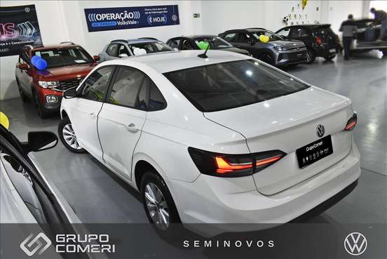 VOLKSWAGEN-VIRTUS-2023
