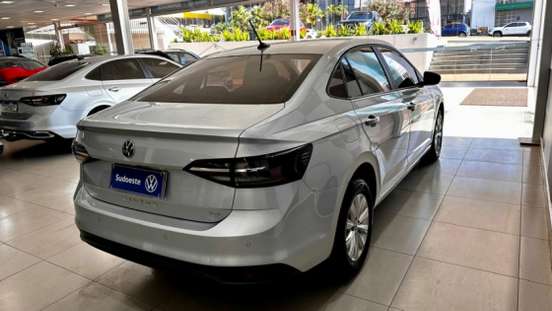 VOLKSWAGEN-VIRTUS-2025