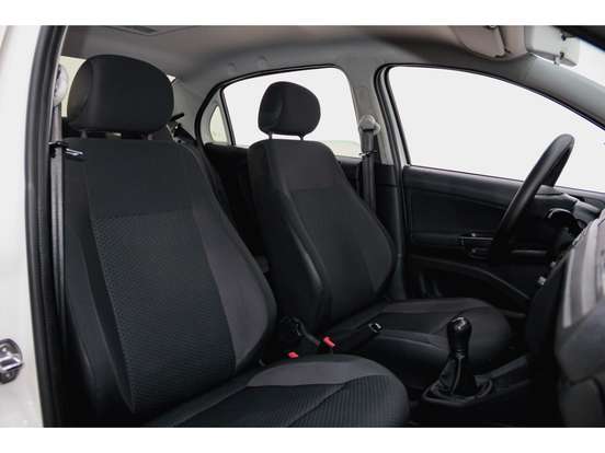 VOLKSWAGEN-VOYAGE-1.0 12V MPI TOTALFLEX 4P MANUAL VOLKSWAGEN-VOYAGE-2022