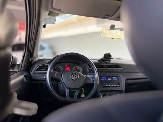 VOLKSWAGEN-VOYAGE-1.6 MSI TOTALFLEX TRENDLINE 4P MANUAL VOLKSWAGEN-VOYAGE-2018