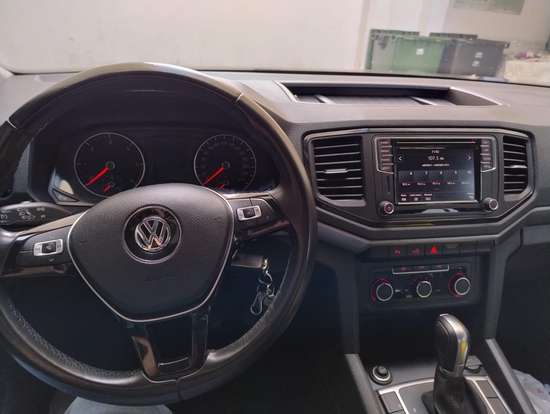 VOLKSWAGEN-AMAROK-2.0 TRENDLINE 4X4 CD 16V TURBO INTERCOOLER DIESEL 4P AUTOMÁTICO VOLKSWAGEN-AMAROK-2018