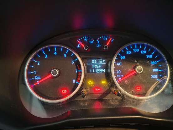 VOLKSWAGEN-GOL-2009