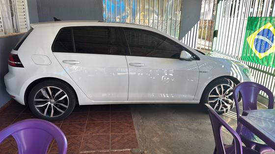 VOLKSWAGEN GOLF 1.4 TSI HIGHLINE 16V GASOLINA 4P AUTOMÁTICO