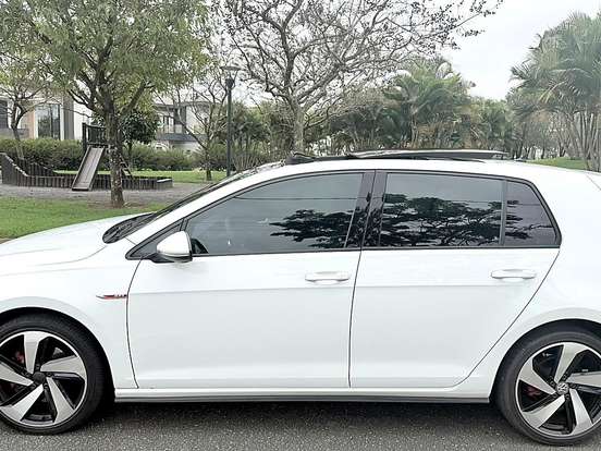 VOLKSWAGEN-GOLF-2.0 350 TSI GASOLINA GTI DSG VOLKSWAGEN-GOLF-2019